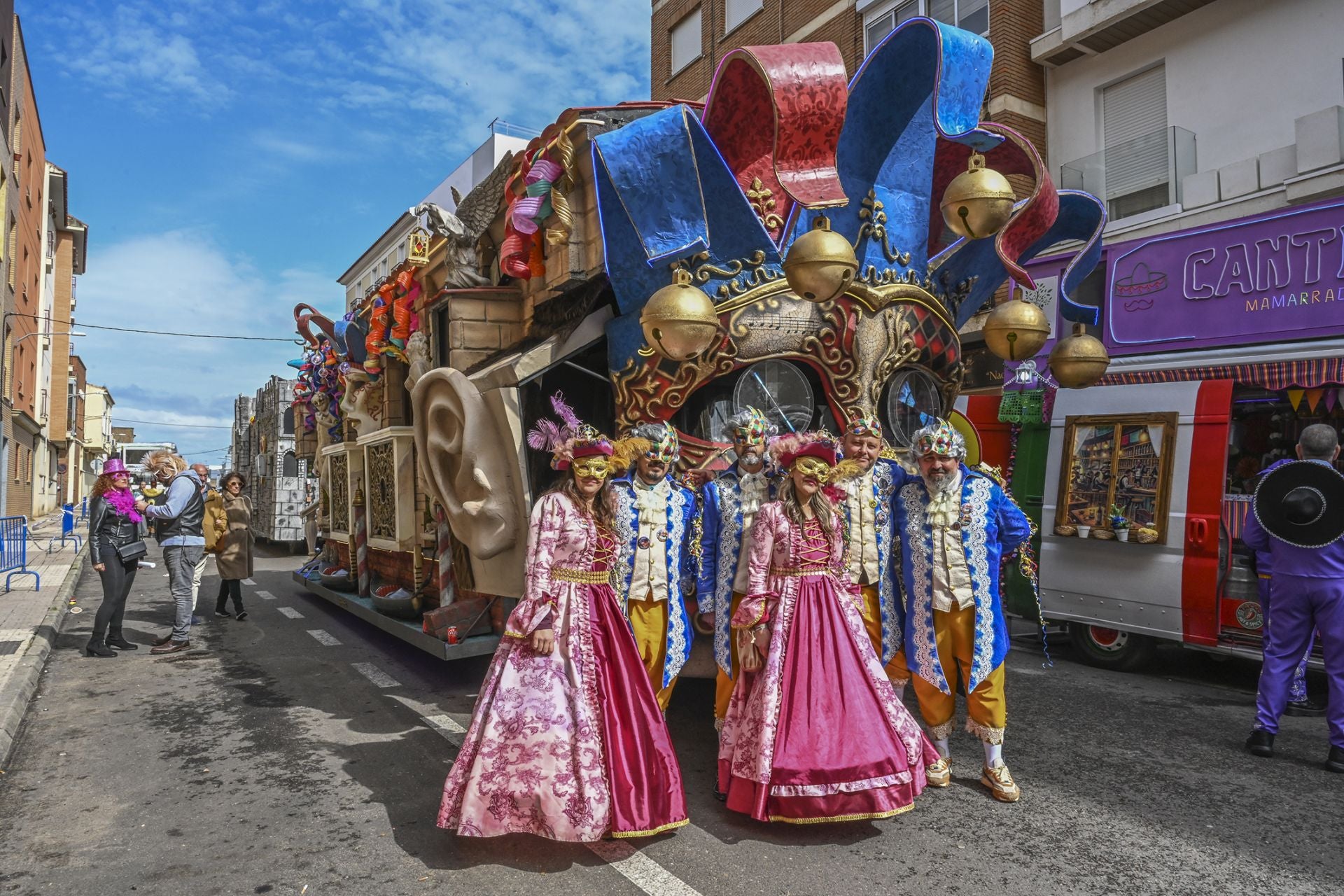 Así es por dentro y por fuera el artefacto ganador del Carnaval de Badajoz