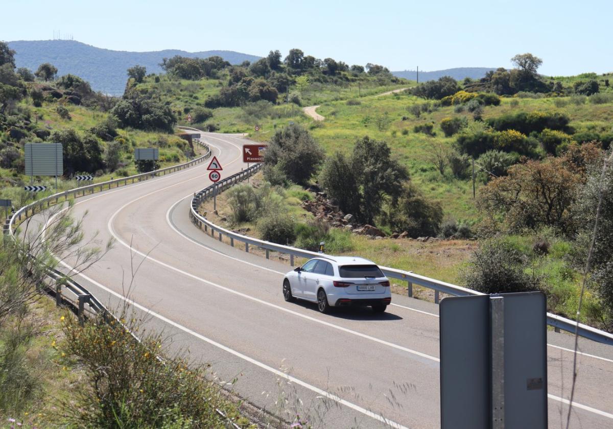 Aspecto de los primeros kilómetros de la N-630 desde Plasencia.