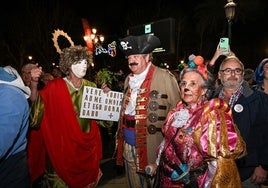 Tres placas unidas por una historia de Carnaval de Badajoz