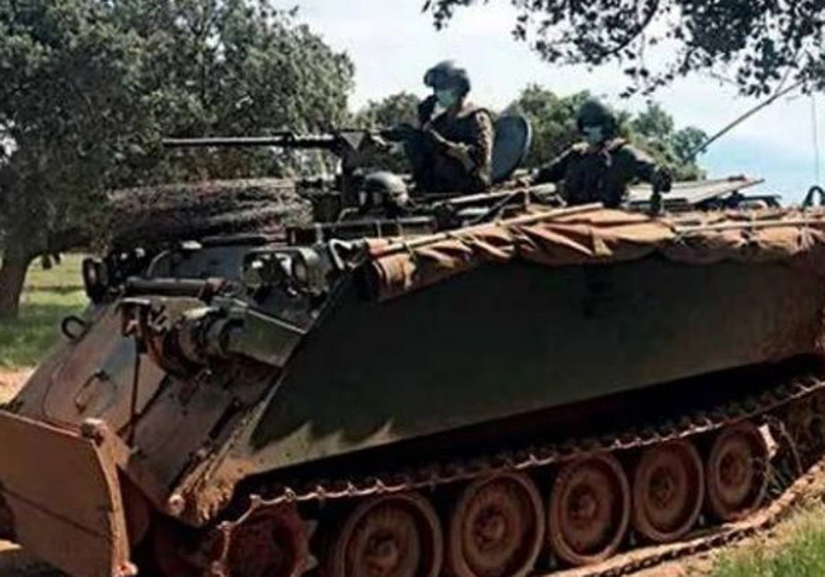 Vehículo militar similar al que estaba previsto ubicar en la futura glorieta de las Fuerzas Armadas.