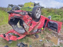 Así ha quedado el coche tras el accidente.