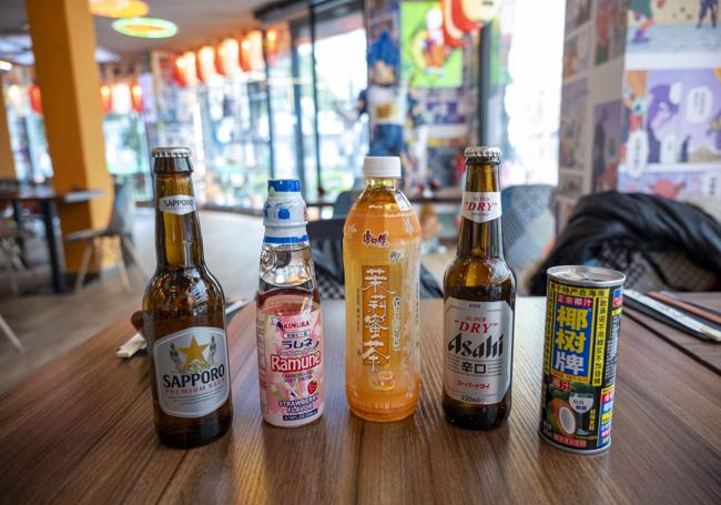 Bebidas asiáticas en la avenida Colón de Badajoz.