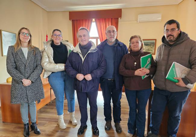 Entrega de las llaves de viviendas protegidas este miércoles en Aldea del Cano.