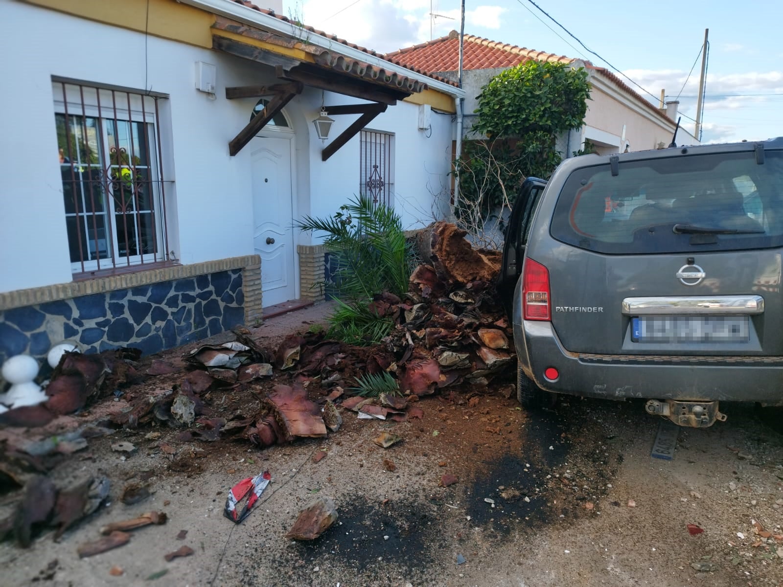 Fotos | Así ha quedado el vehículo accidentado en Badajoz