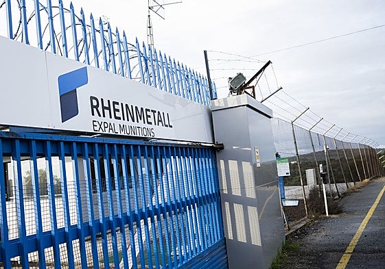 Exteriores de la planta de Rheinmetall en la localidad cacereña de El Gordo.