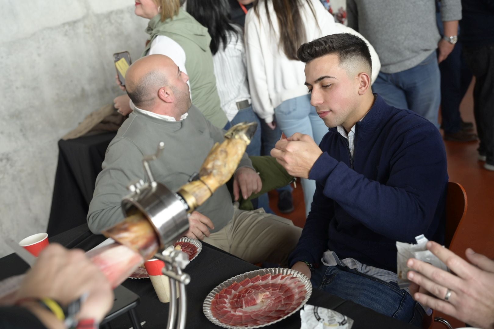 El concurso &#039;Come Jamón&#039; celebrado en Badajoz, en imágenes