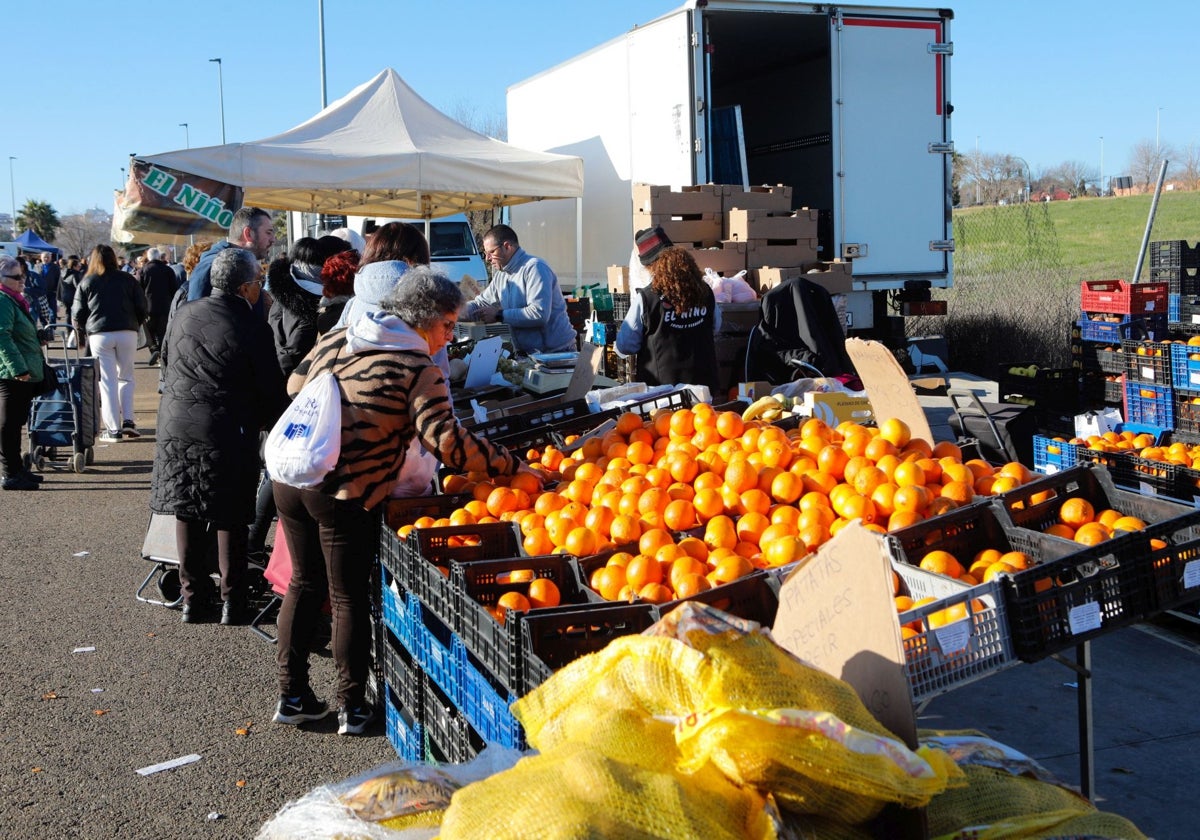 Mercado de los miércoles en Vegas del Mocho.