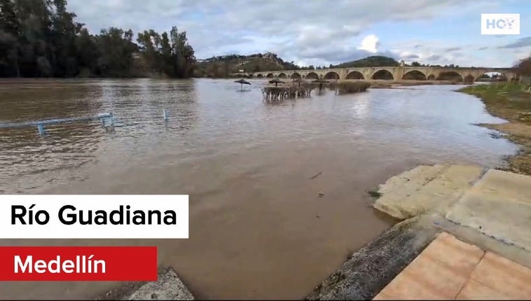 Vídeo | Inundaciones en Medellín por la crecida del río Guadiana y Ortiga