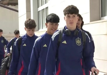 La sub-17 inicia en Almendralejo su asalto al Europeo ante Noruega