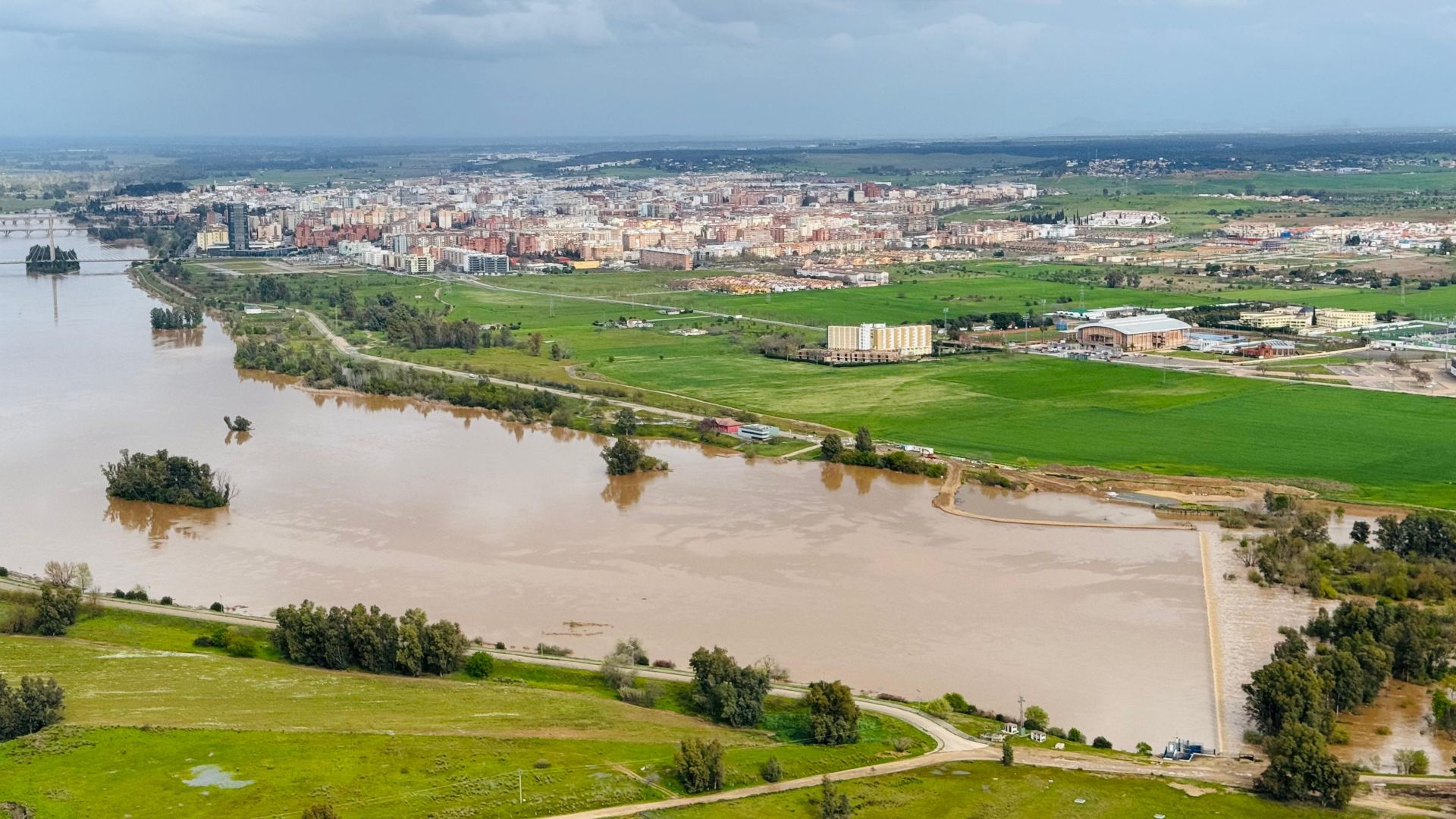 El Guadiana en Badajoz.