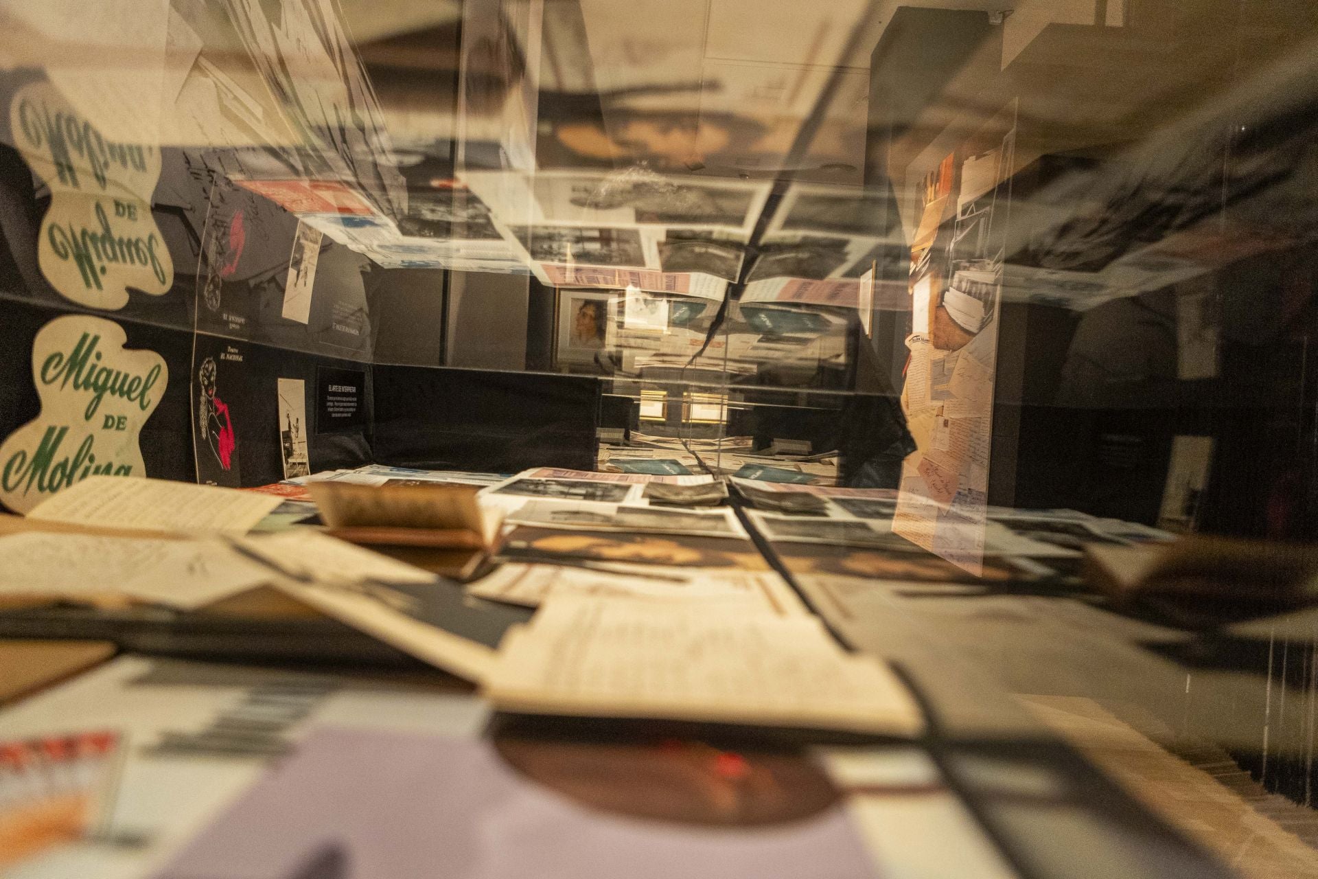 Fotos | El arte y la vida de Miguel de Molina (I)