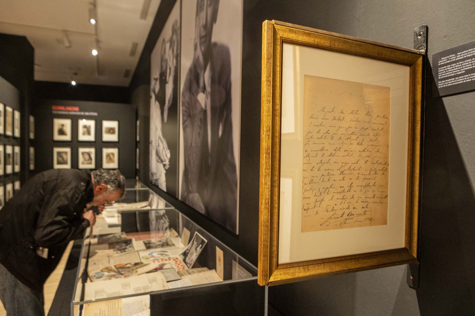 Fotos | El arte y la vida de Miguel de Molina (II)