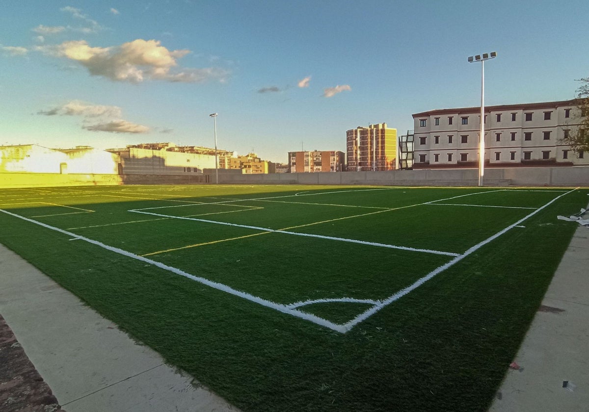 El campo de fútbol Paco Pulido, junto al Seminario de Badajoz.