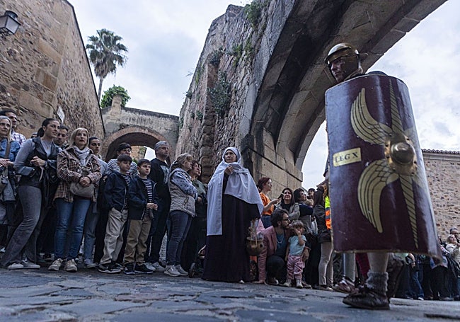 No han faltado las legiones romanas procedentes de Mérida.