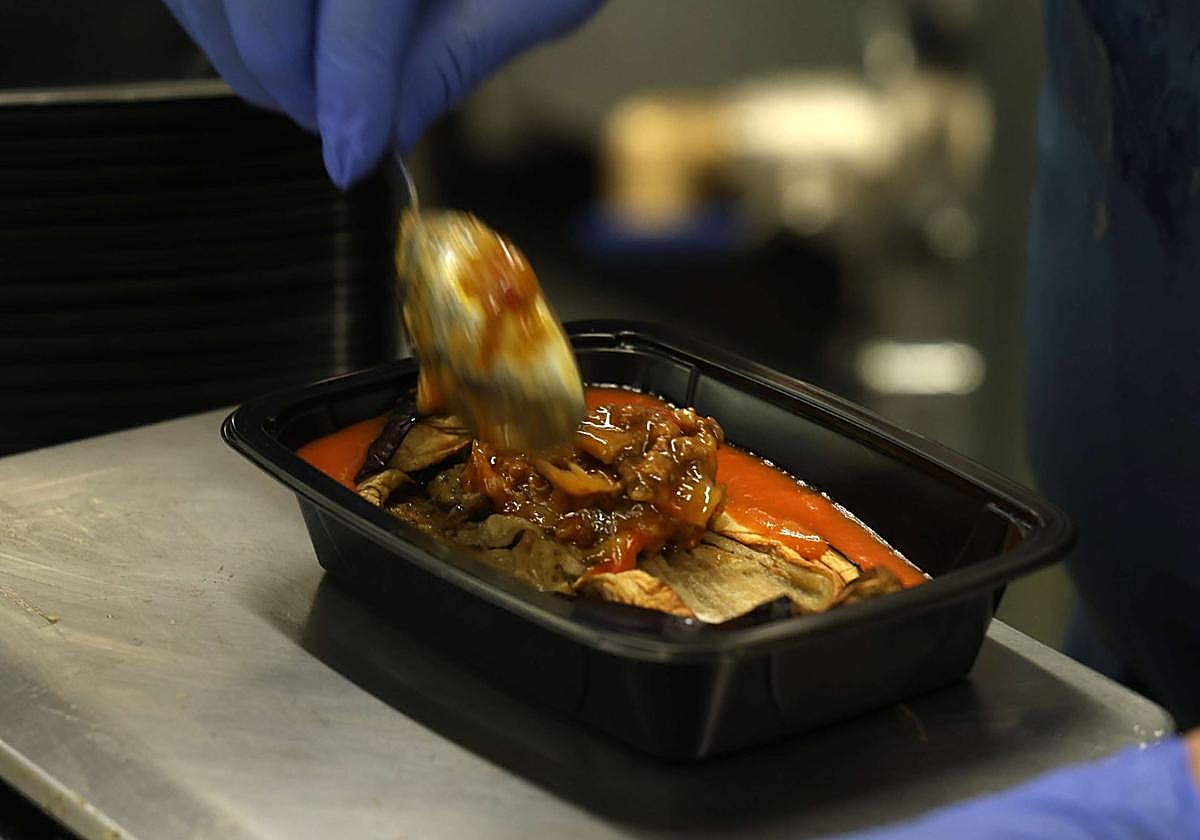 OCU advierte: estos platos preparados que comes a diario están arruinando tu salud