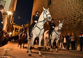 La procesión del Martes Santo es una de las más espectaculares gracias a la caballería.