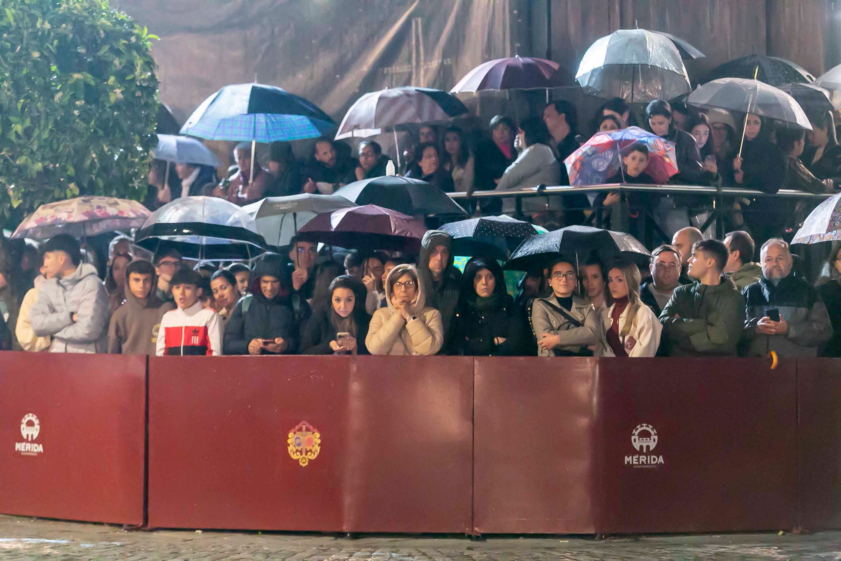 Fotos | Las mejores imágenes del Lunes Santo en Mérida