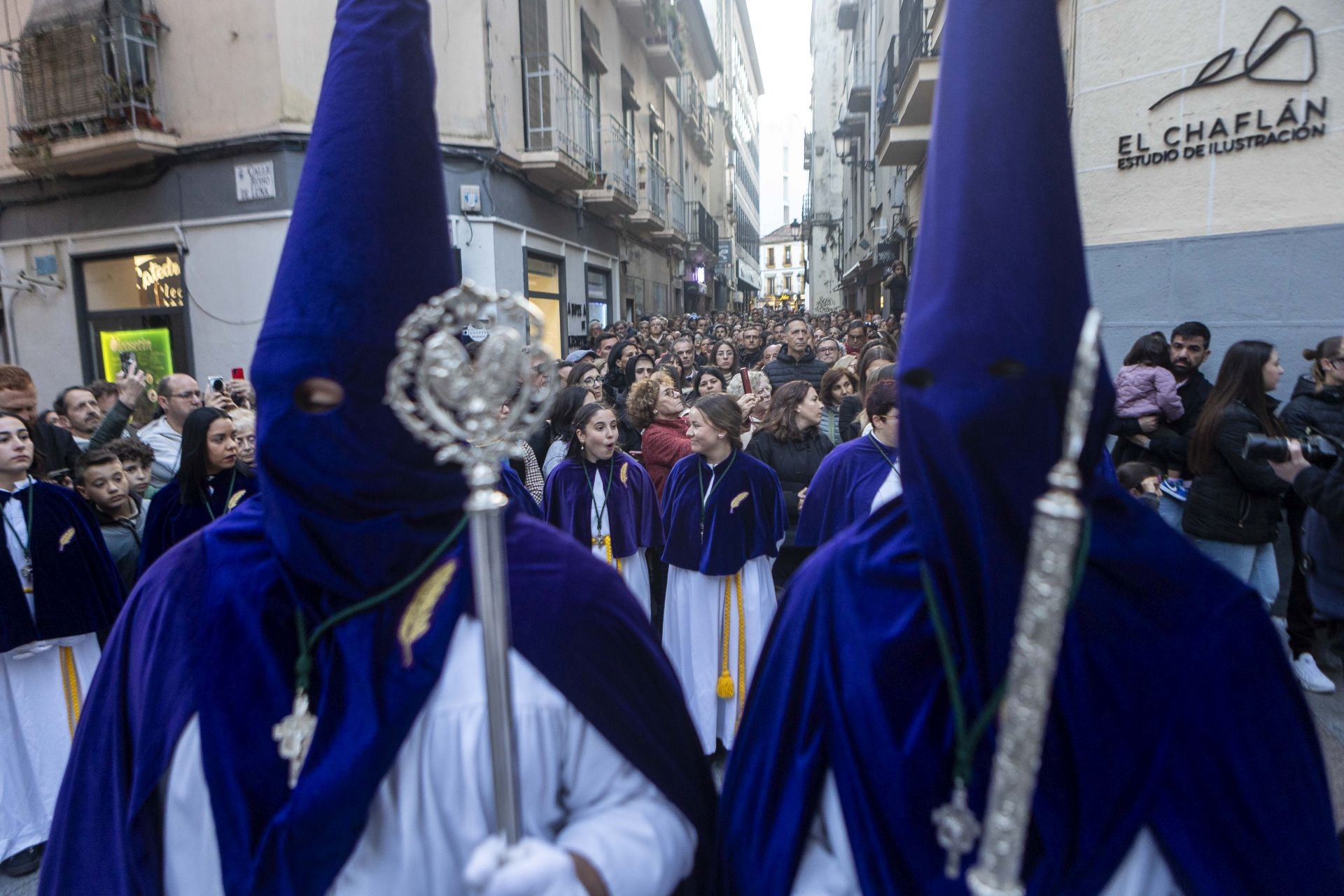 Martes Santo en Cáceres, en imágenes