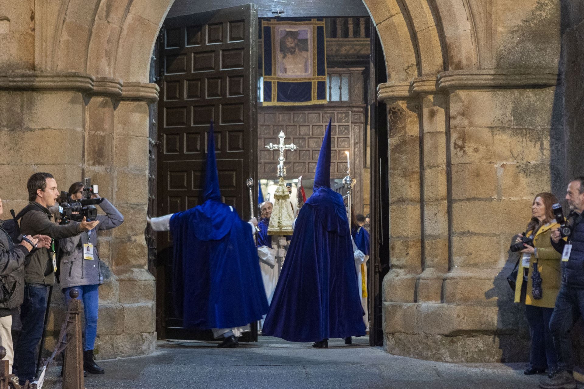 Miércoles Santo de Cáceres, en imágenes