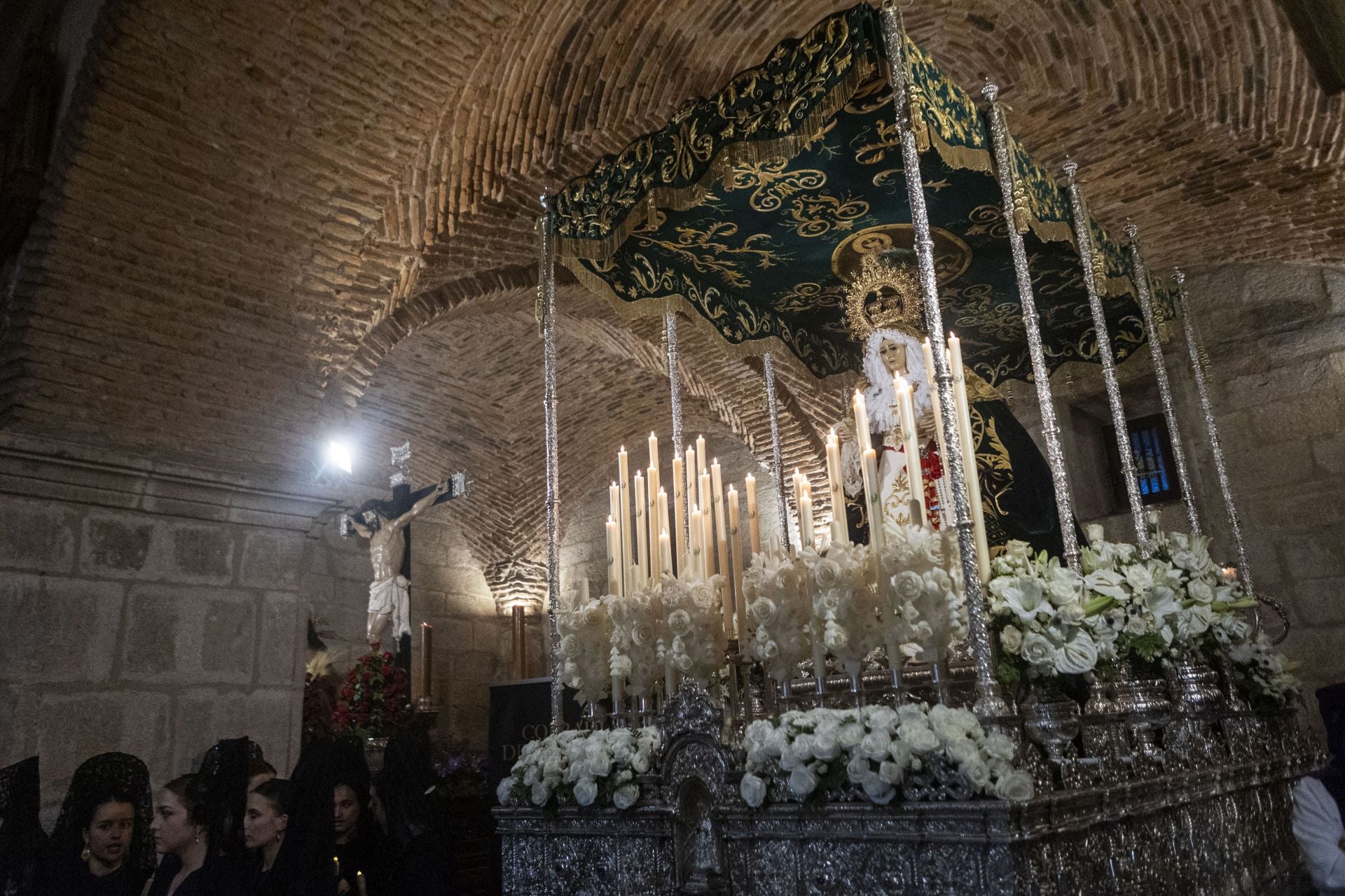 Miércoles Santo de Cáceres, en imágenes