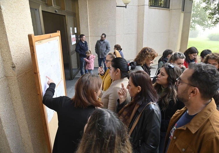 Las tres oposiciones de la Junta convocadas implicarán a más de un millar de examinadores