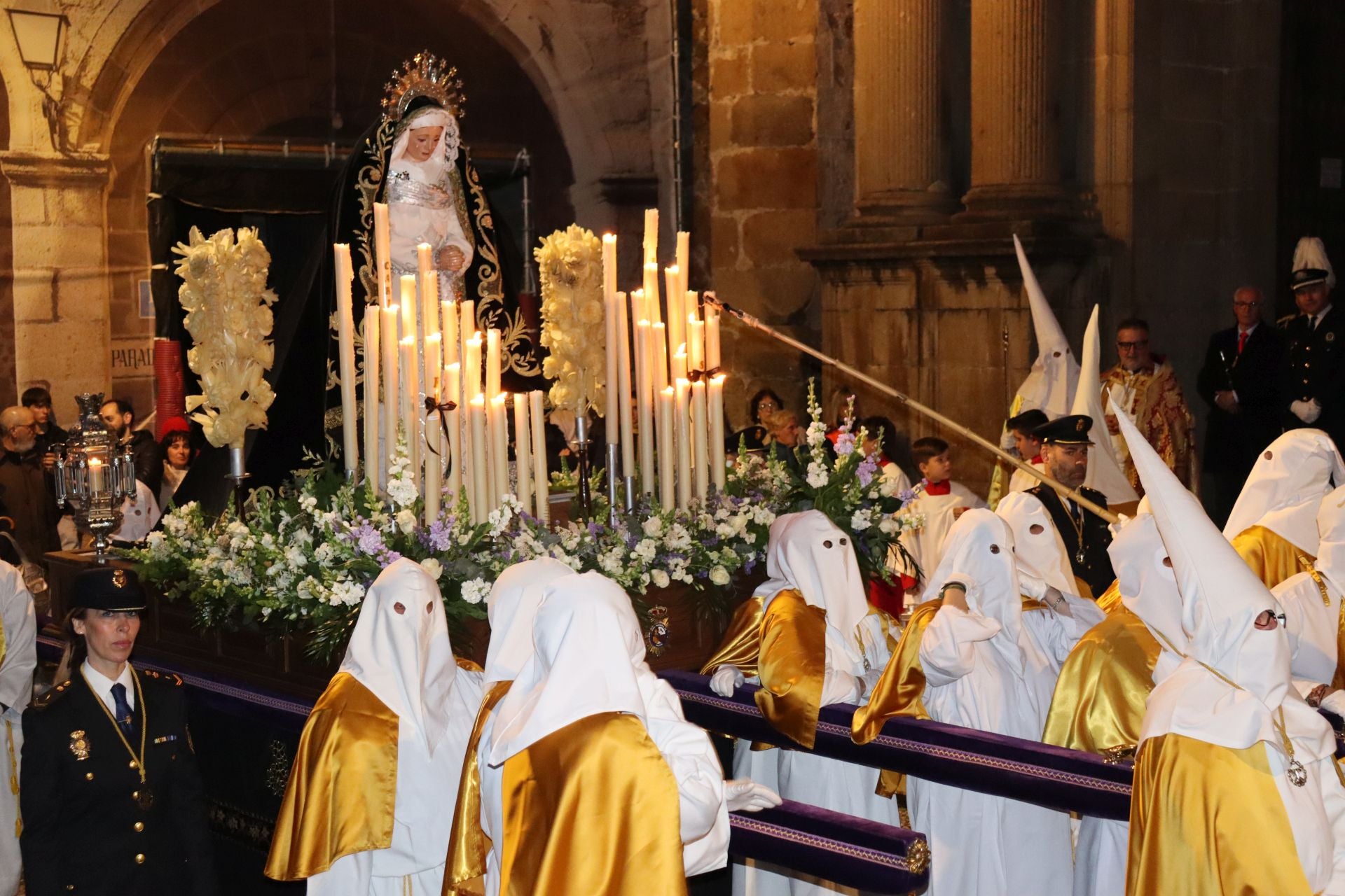 Martes Santo en Plasencia, en imágenes