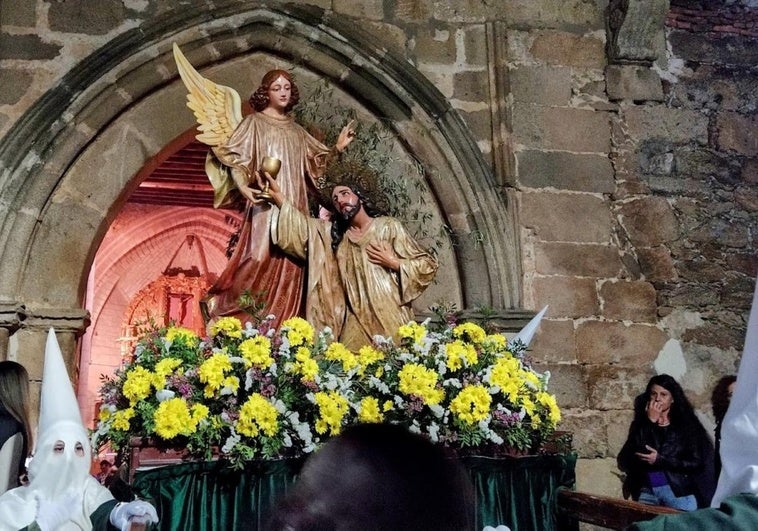 Una procesión conjunta de las parroquias jaraiceñas de largo recorrido