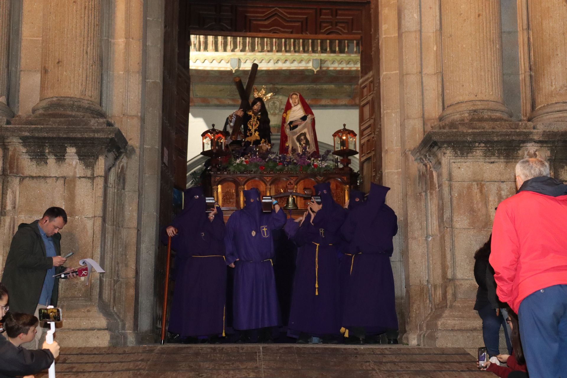 Jueves Santo de Plasencia, en imágenes