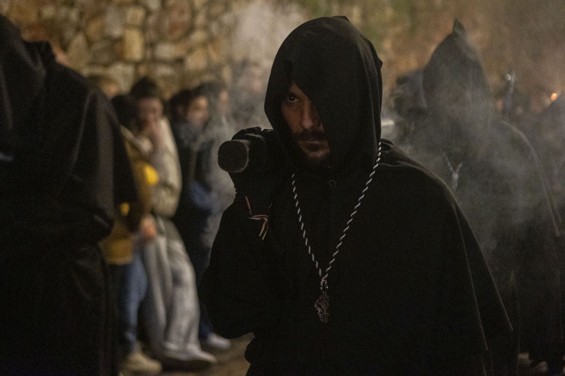 Las mejores imágenes de la procesión del Cristo Negro en Cáceres