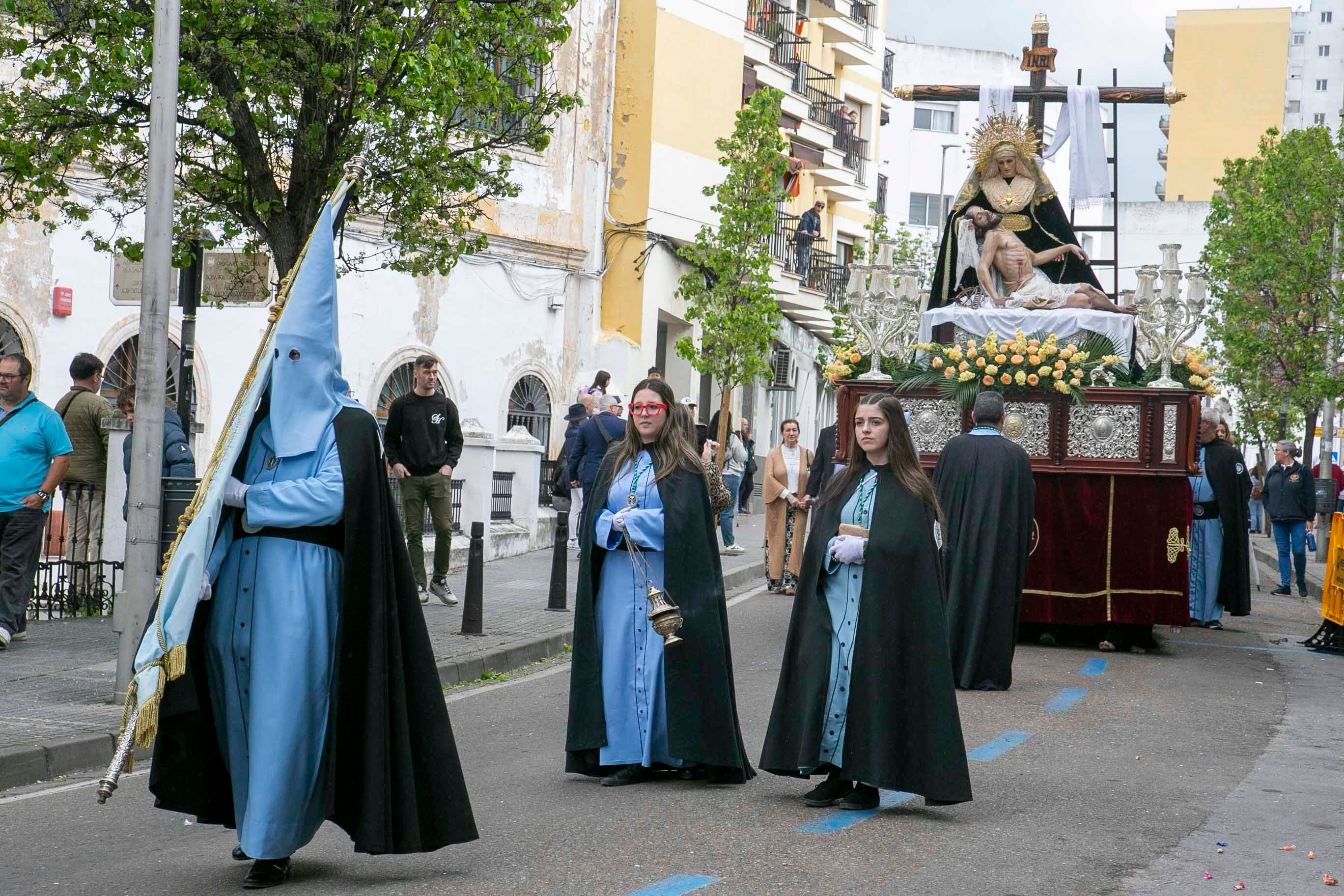 Viernes Santo de Mérida, en imágenes