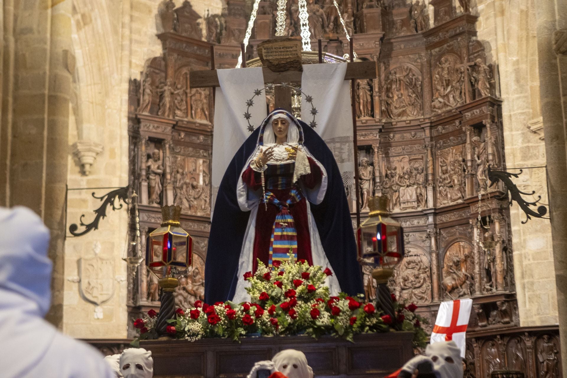 La procesión de la Cofradía de Batallas en Cáceres, en imágenes