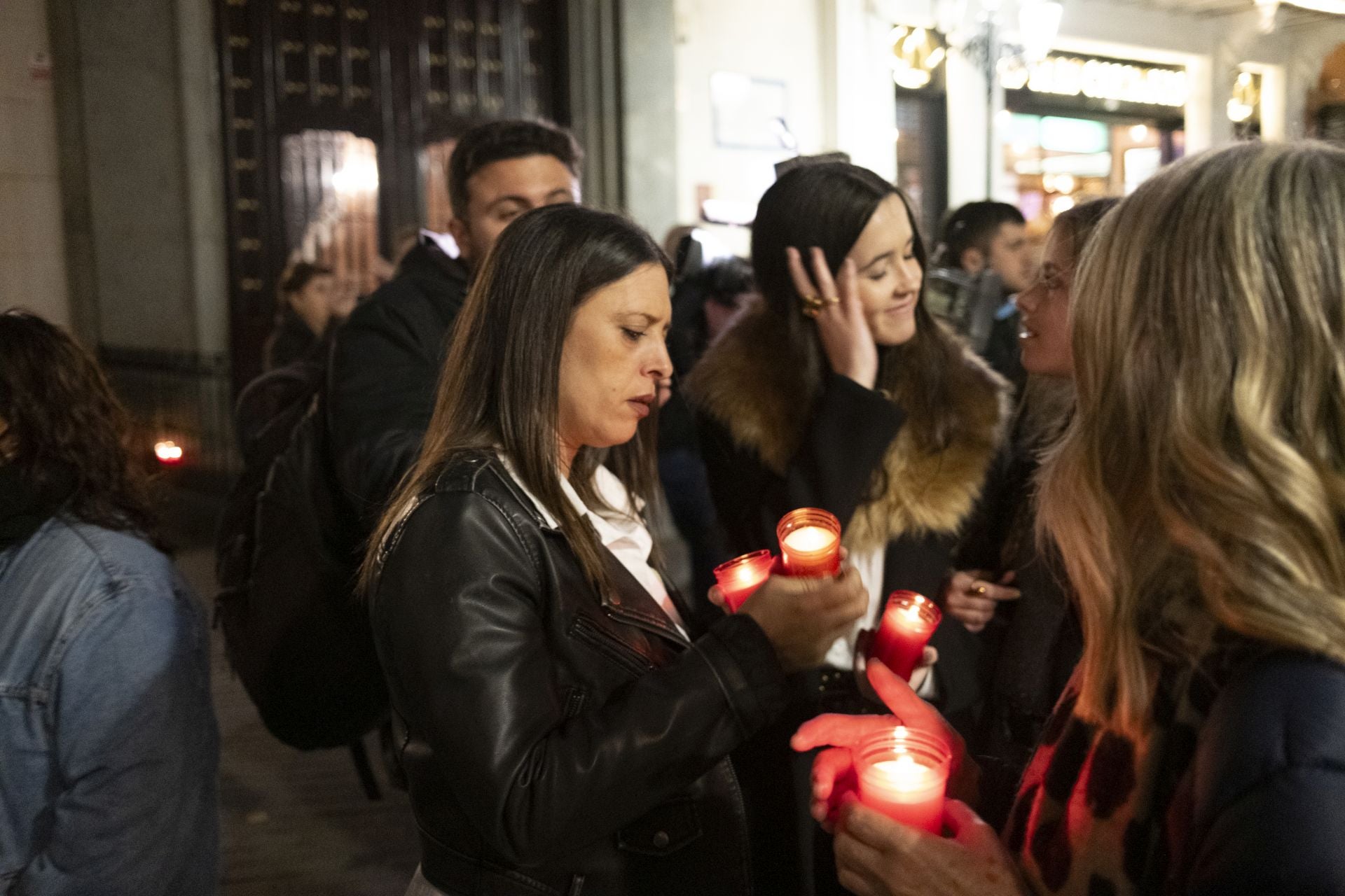 La procesión de la Virgen de la Soledad de Badajoz, en imágenes