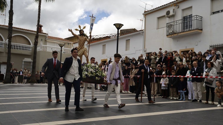 Valverde celebra que Jesús ha resucitado