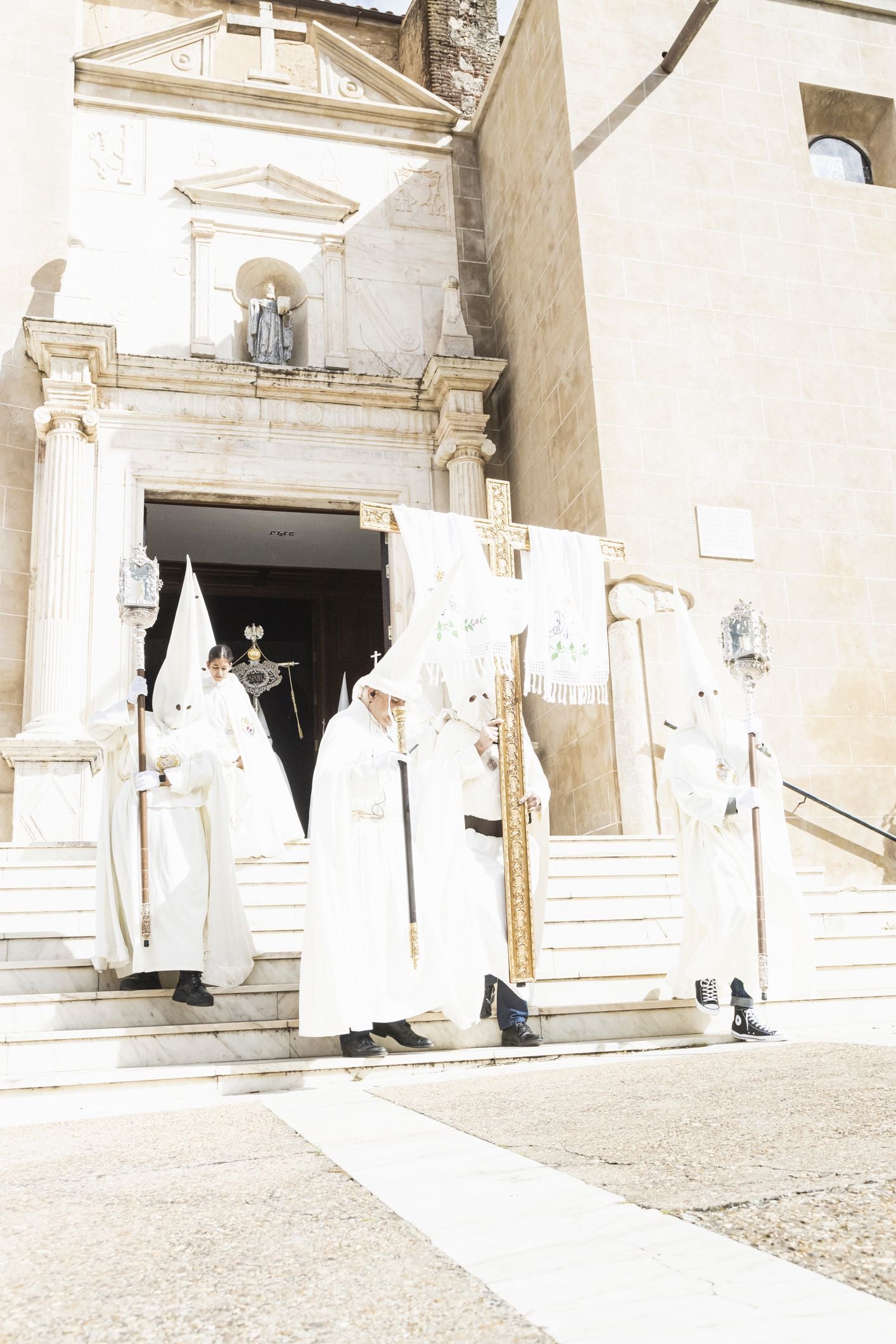 Fotos | Así ha sido la procesión de la Hermandad del Resucitado