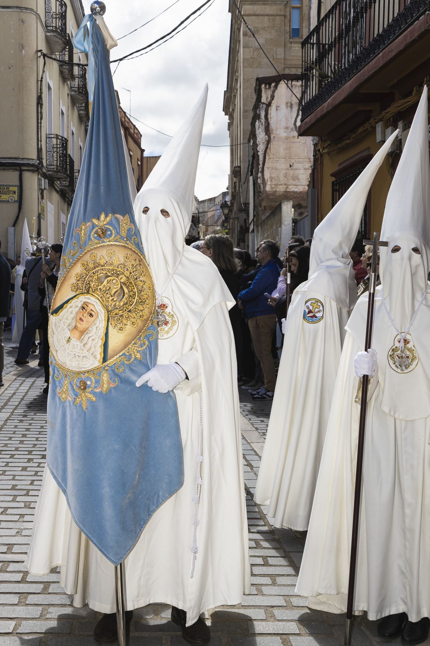 Fotos | Así ha sido la procesión de la Hermandad del Resucitado