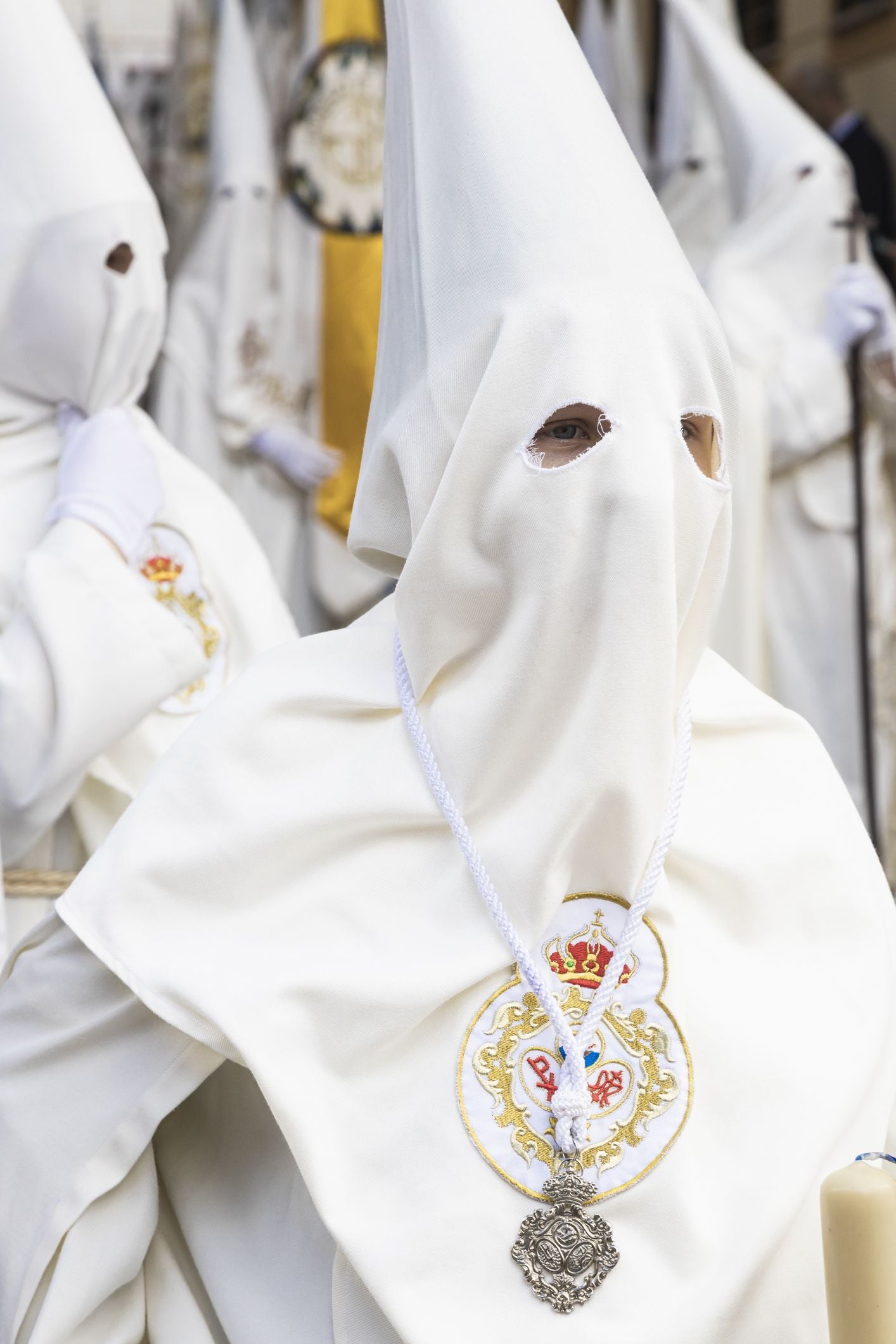 Fotos | Así ha sido la procesión de la Hermandad del Resucitado