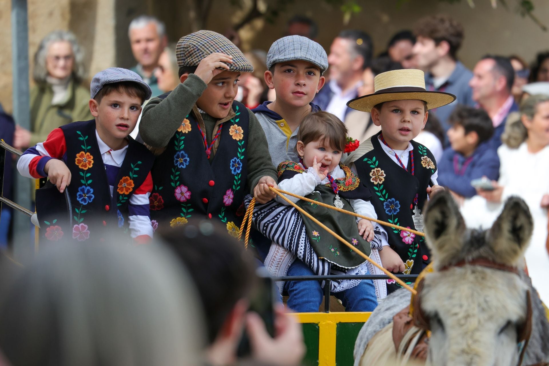Fotos: Desfile de carrozas de la romería de Piedraescrita de Campanario