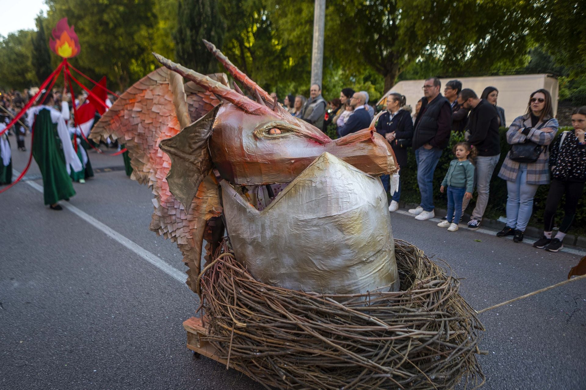 El desfile de San Jorge de Cáceres, en imágenes