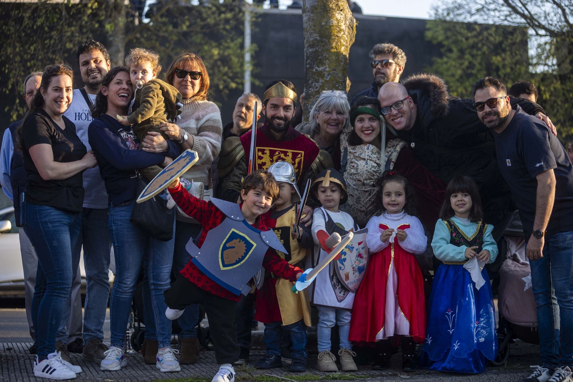 El desfile de San Jorge de Cáceres, en imágenes