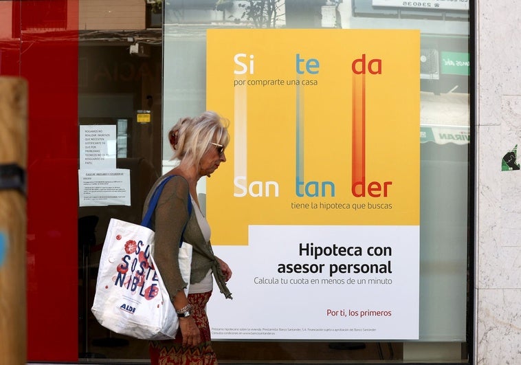 Cerca de 900 jóvenes extremeños recurren al aval de la Junta para comprar su primera vivienda