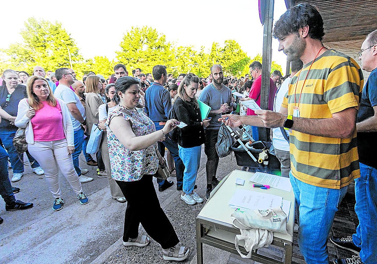 Imagen de archivo del llamamiento a los aspirantes a las oposiciones de Educación celebradas en junio de 2024.