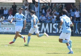 El Coria celebra el tanto de Alonso en el tramo final.
