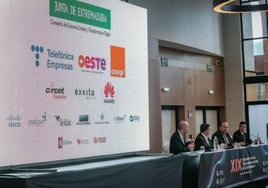 Intervinientes durante la mesa redonda del encuentro. Antonio Alcántara, Carlos Benítez, Jesús Coslado y Mario Fernández, de izquierda a derecha. Antonio