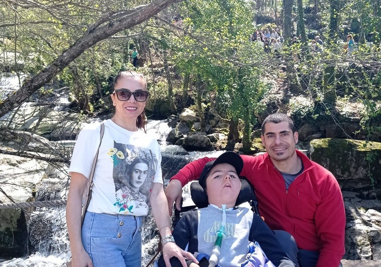 «Hemos vivido horas con angustia, la vida de mi hijo depende de que haya luz»