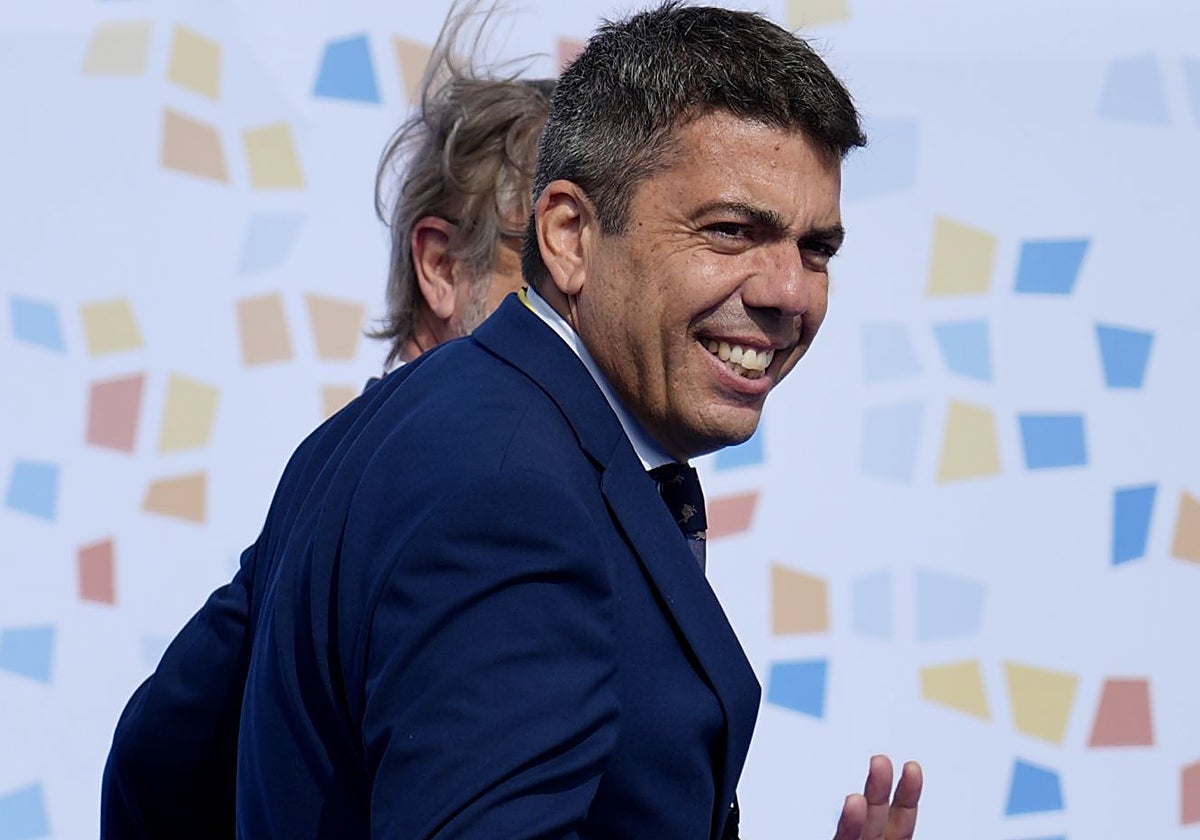 Mazón se vuelve a escabullir