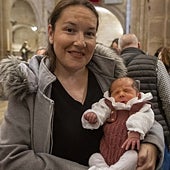 Imagen - «En casa nos gusta mucho la Virgen de la Montaña y queríamos presentar al bebé, que nació el 21 de abril»