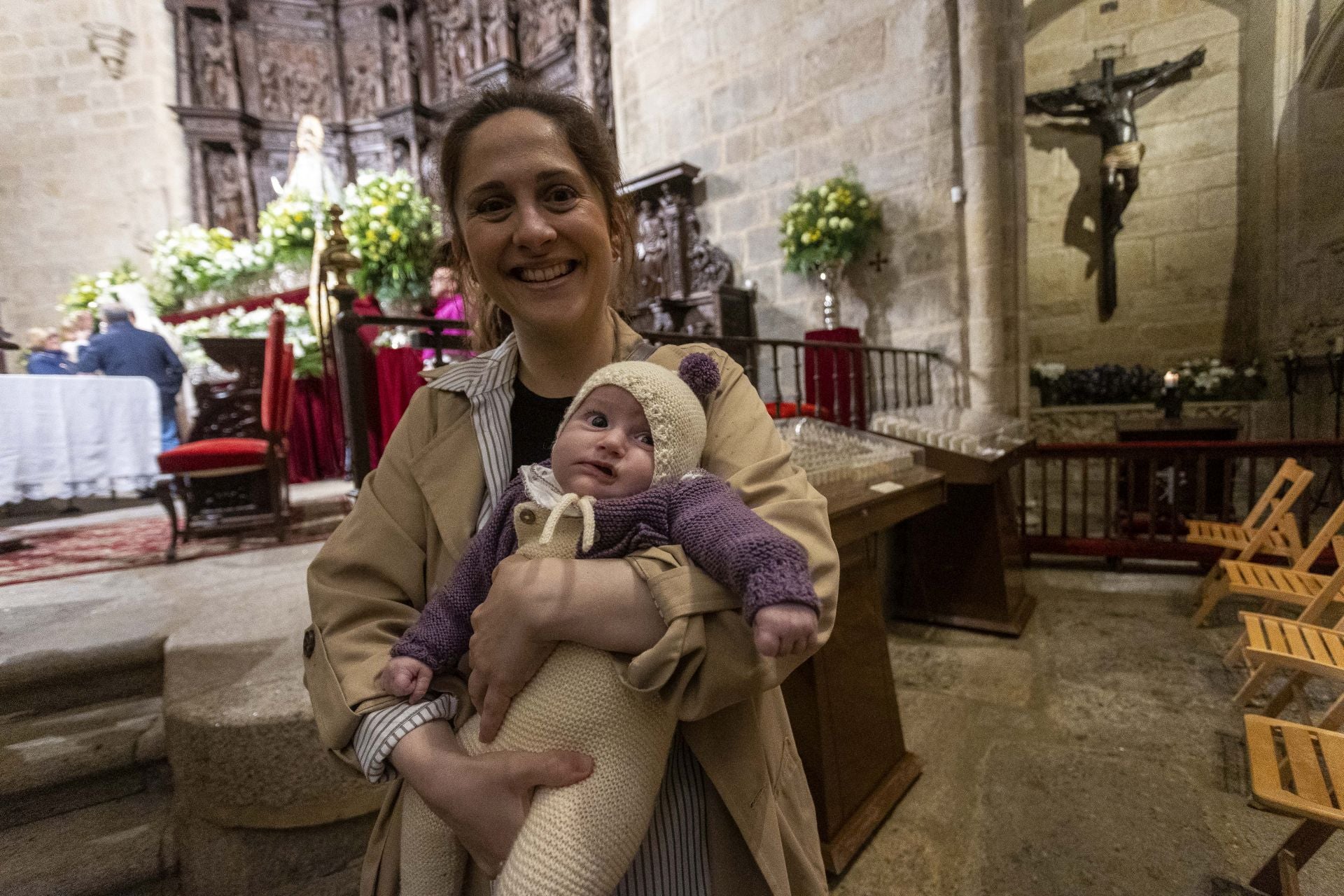 La presentación de los niños ante la Virgen de la Montaña, en imágenes