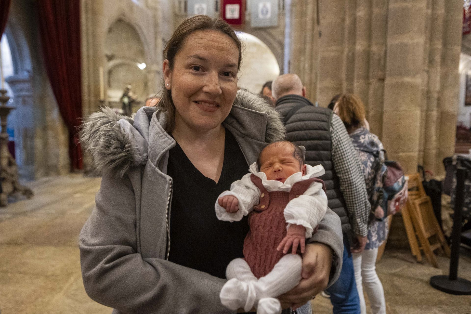 La presentación de los niños ante la Virgen de la Montaña, en imágenes