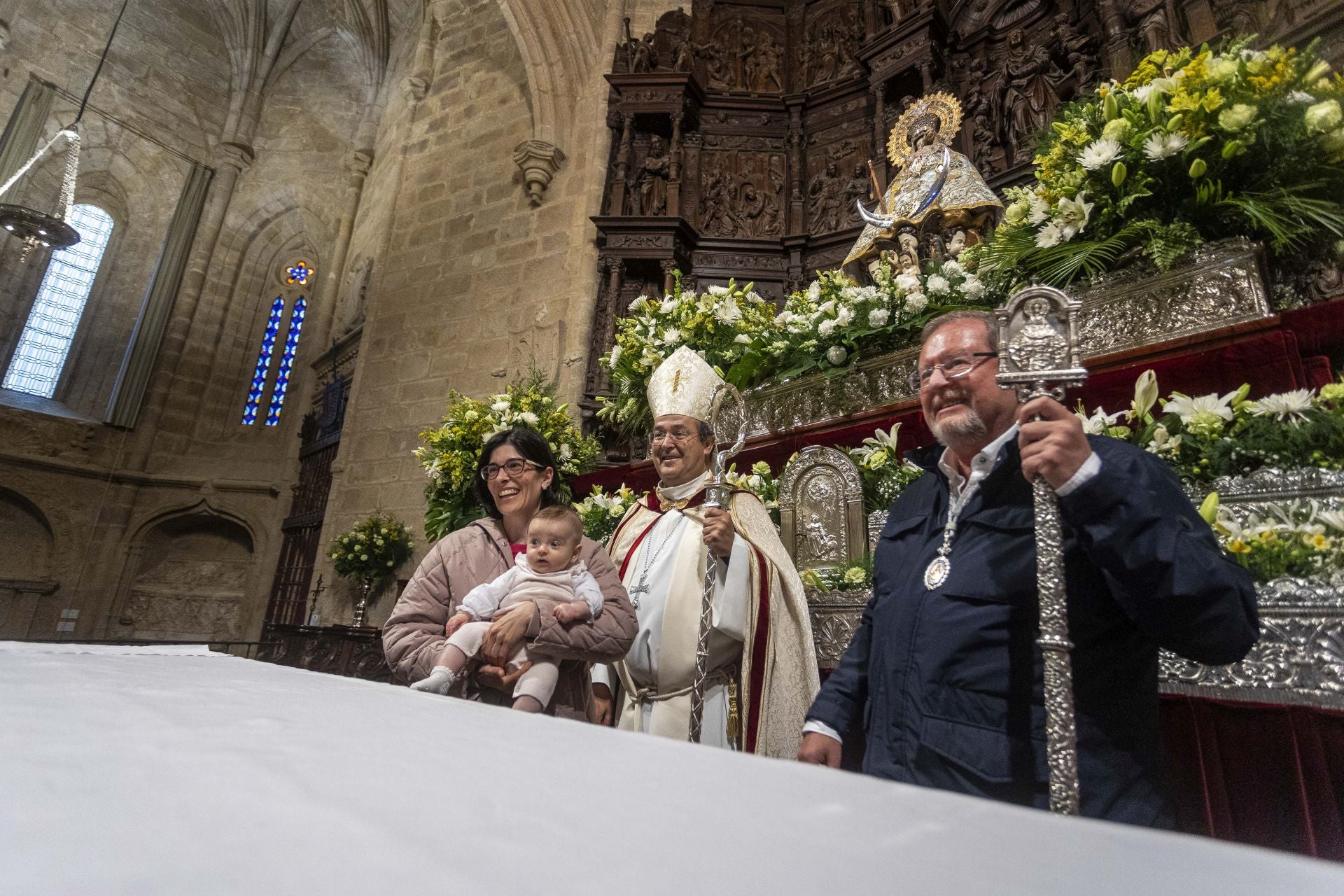 La presentación de los niños ante la Virgen de la Montaña, en imágenes