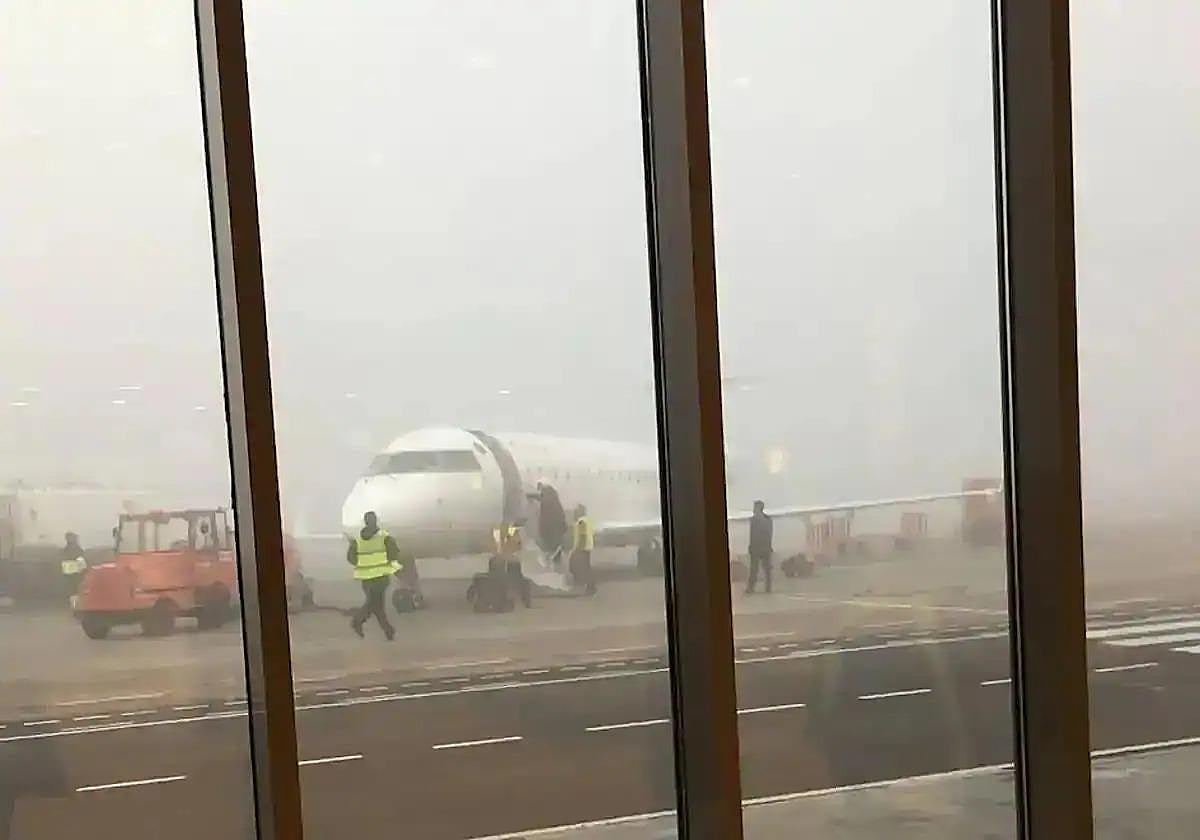 Imagen de archivo de niebla en el Aeropuerto de Badajoz.